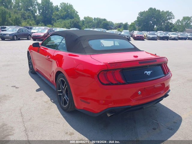 Ford Mustang Ecoboost Premium 2018 1FATP8UH7J5145537 Image 3