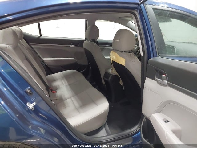 5NPD74LF8JH350033 Hyundai ELANTRA SE