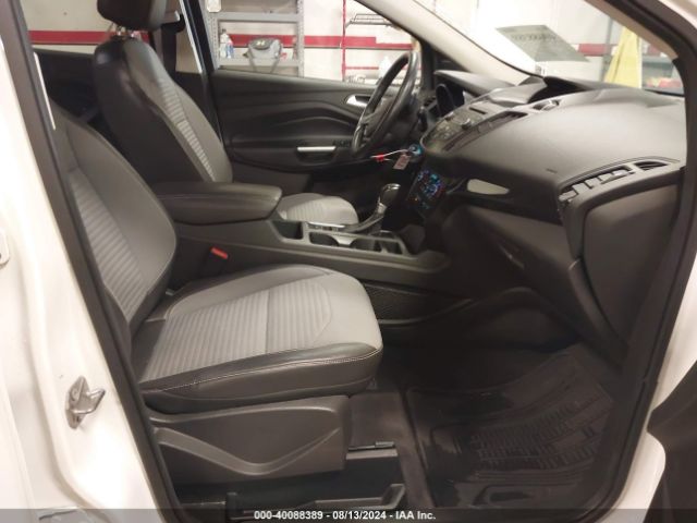 1FMCU0GD2HUC49488 Ford ESCAPE SE