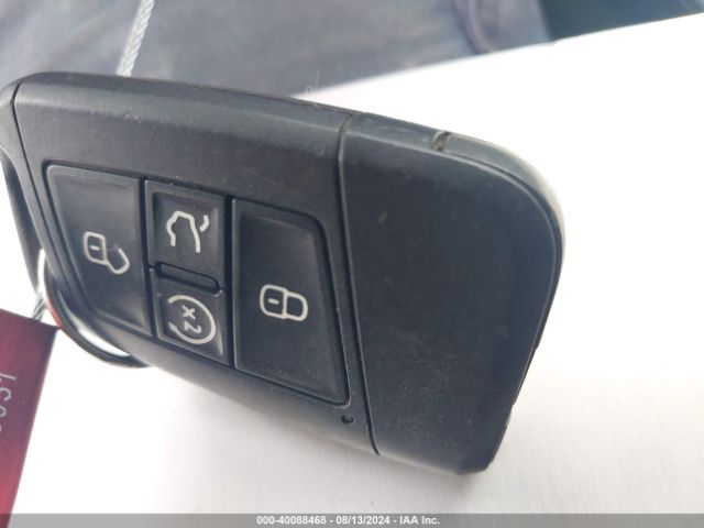3VWE57BU7KM187735 Volkswagen Jetta 1.4t Sel