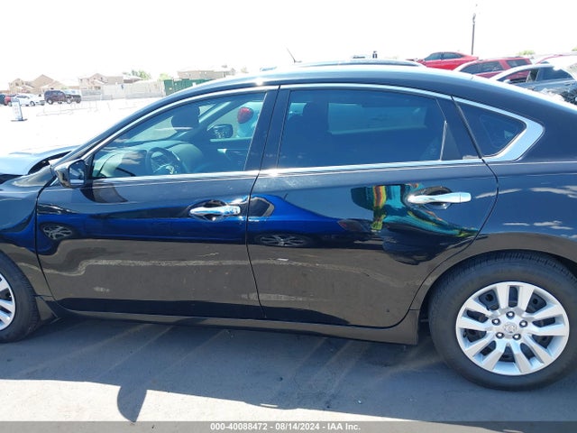 Nissan Altima 2.5 S 2018 1N4AL3AP3JC477794 Image 14