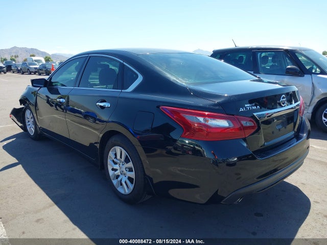 Nissan Altima 2.5 S 2018 1N4AL3AP3JC477794 Image 3