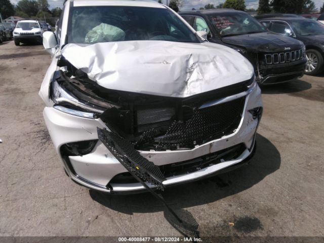 5GAERBKW8PJ122796 Buick Enclave Essence Fwd