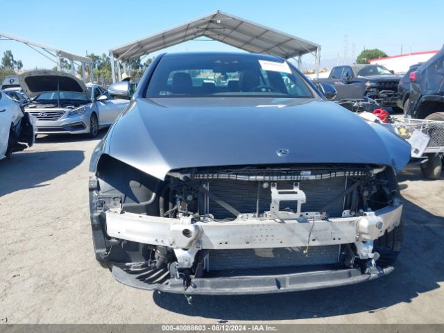 WDDZF4JB2KA528252 Mercedes-Benz E 300