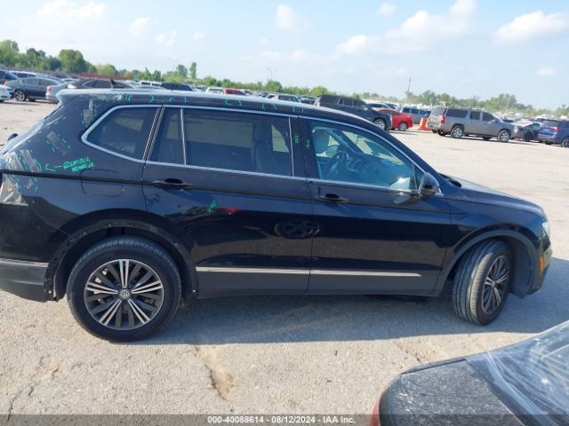 3VV3B7AX4JM091298 Volkswagen Tiguan 2.0t Se/2.0t Sel