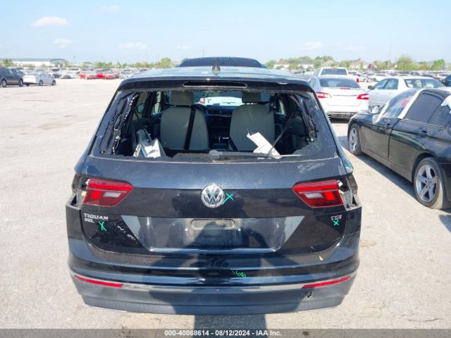 3VV3B7AX4JM091298 Volkswagen Tiguan 2.0t Se/2.0t Sel