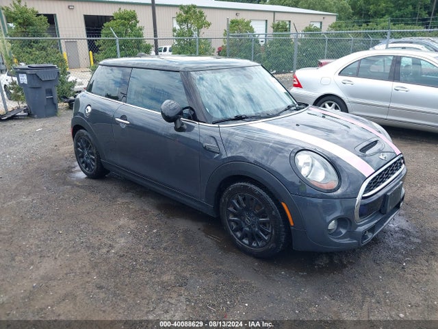 2015 MINI HARDTOP WMWXP7C58FT740569 Photo 0