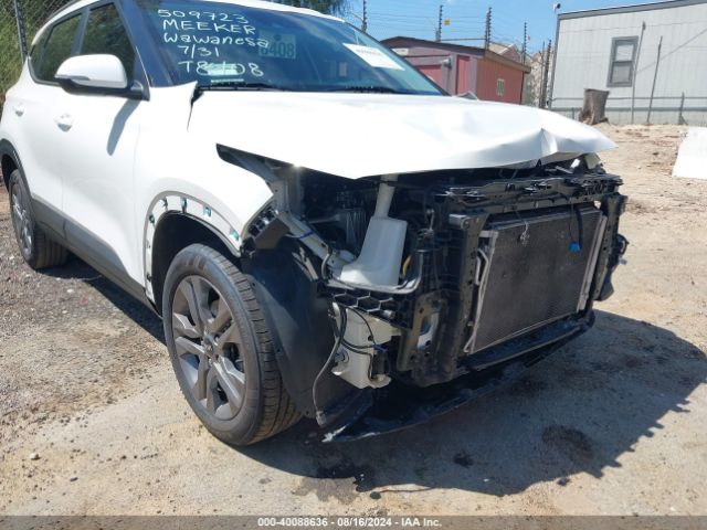KNDEU2AA3M7106713 KIA SELTOS S