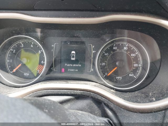 1C4PJLAB1FW657425 Jeep Cherokee Sport