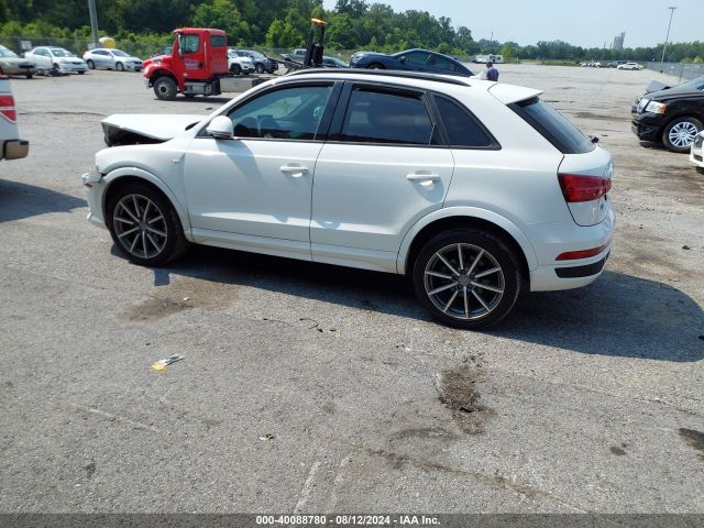 WA1JCCFS1JR010209 Audi Q3 2.0t Premium/2.0t Sport Premium