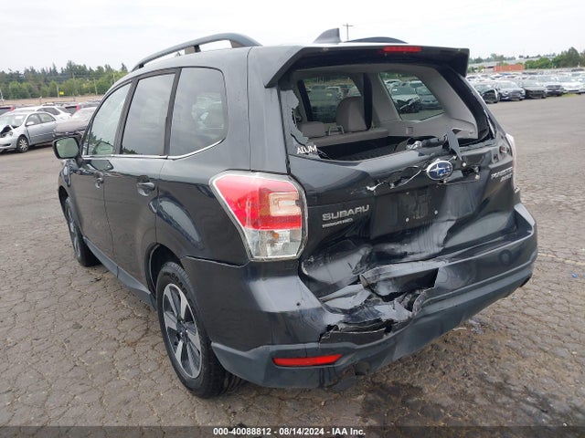 JF2SJAJC4HH420136 Subaru Forester 2.5i Limited