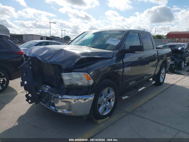 1C6RR6LT6KS526153 RAM 1500 Classic Lone Star  4x2 5'7 Box