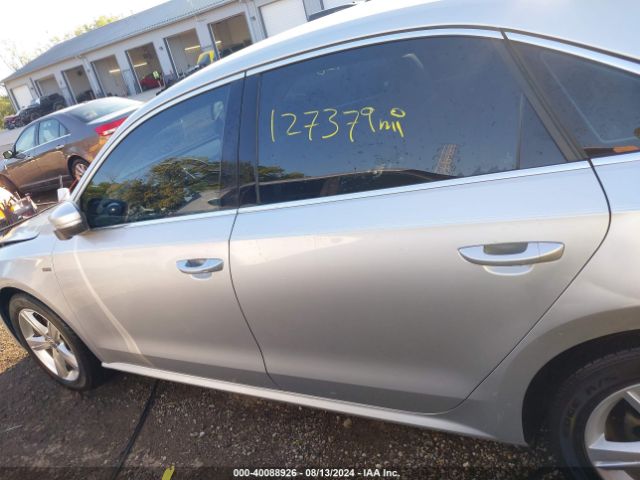 1VWAT7A32FC121243 Volkswagen Passat 1.8t Limited Edition
