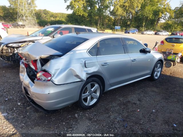 1VWAT7A32FC121243 Volkswagen Passat 1.8t Limited Edition