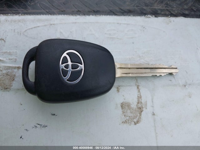 Toyota COROLLA LE 2017 5YFBURHE1HP669381 Image 11