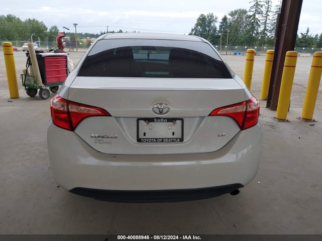Toyota COROLLA LE 2017 5YFBURHE1HP669381 Image 16