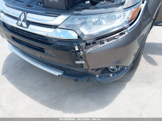JA4AD3A38JZ015470 Mitsubishi Outlander Sel