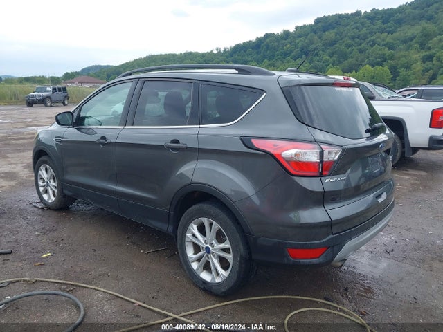 Ford ESCAPE SE 2018 1FMCU9G95JUC41584 Image 3