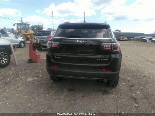 3C4NJDCB5NT113413 Jeep Compass Limited 4x4