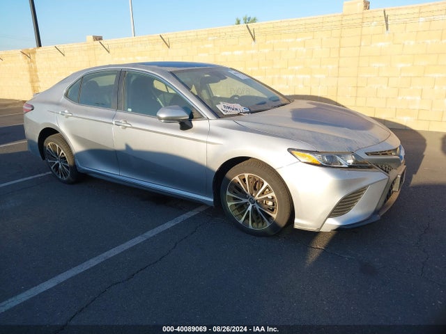 2019 4T1B11HK5KU839442 main image