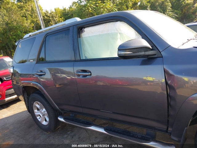 Toyota 4runner Sr5 Premium 2017 JTEBU5JR0H5464844 Image 13