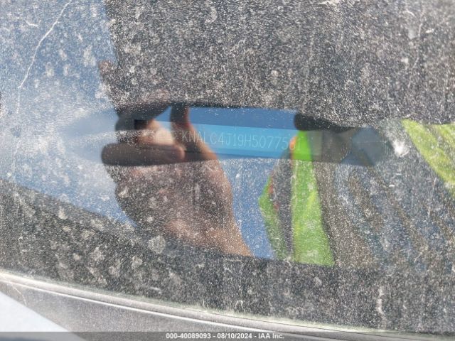 KNALC4J19H5077531 KIA Cadenza Premium