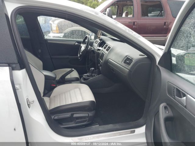 3VWD17AJ0HM392708 Volkswagen Jetta 1.8t Sport