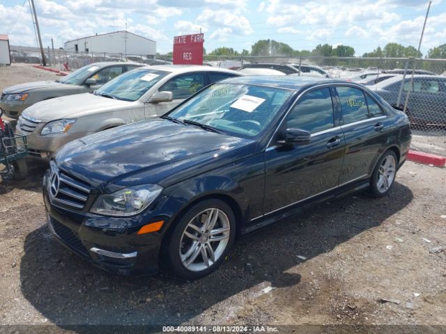 WDDGF8AB4ER324363 Mercedes-Benz C 300 Luxury 4matic/sport 4matic