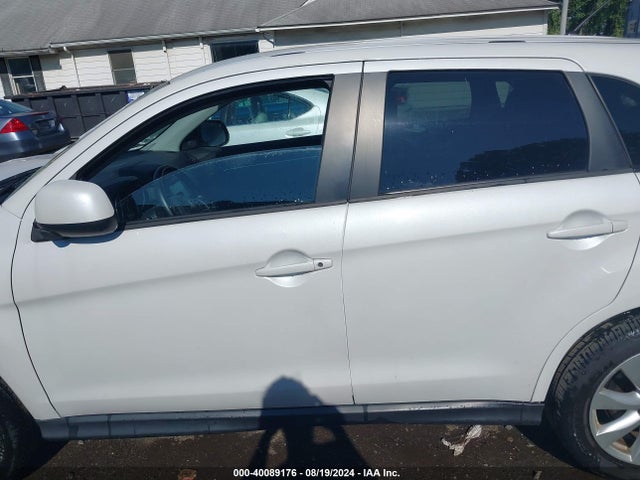 4A4AR3AU9FE057511 Mitsubishi Outlander Sport Es