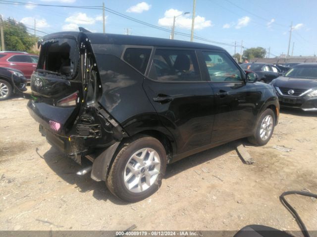 KNDJ23AU7R7227840 KIA SOUL LX