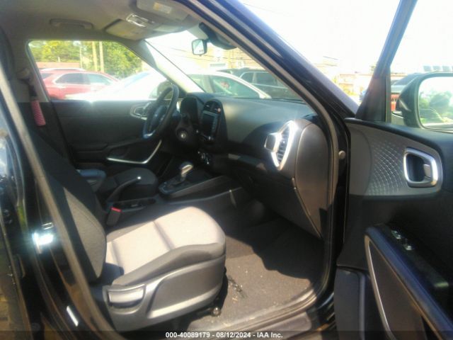 KNDJ23AU7R7227840 KIA SOUL LX