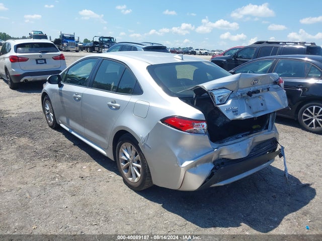 Toyota COROLLA LE 2020 JTDVPRAE3LJ093207 Image 3
