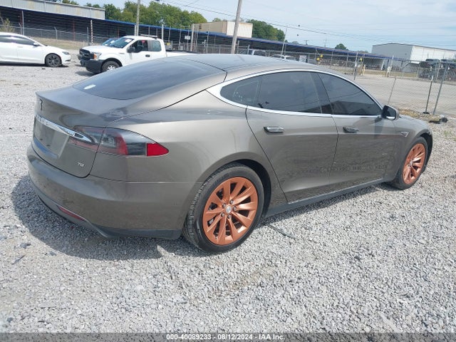 Tesla Model S 60/70/75/85 2016 5YJSA1E1XGF133938 Image 4