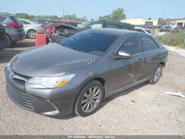 4T1BF1FK6GU587339 Toyota CAMRY XLE