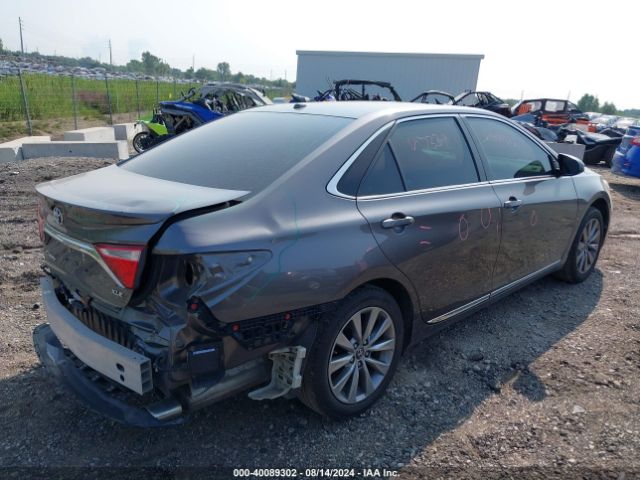 4T1BF1FK6GU587339 Toyota CAMRY XLE