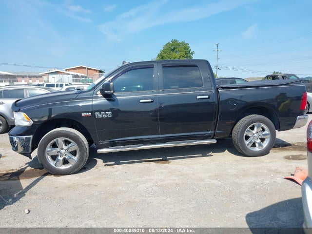 3C6RR7LT7HG523137 RAM 1500 Big Horn  4x4 5'7 Box