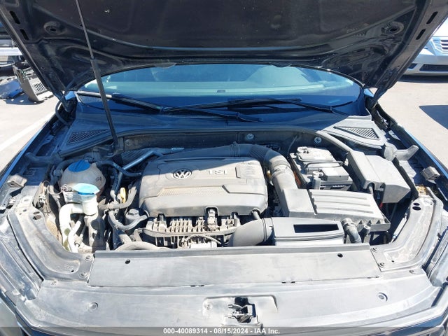 1VWBT7A37GC052944 Volkswagen Passat 1.8t Se
