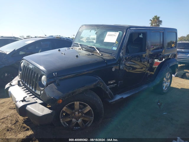 1C4BJWEG0EL271984 Jeep Wrangler Unlimited Sahara