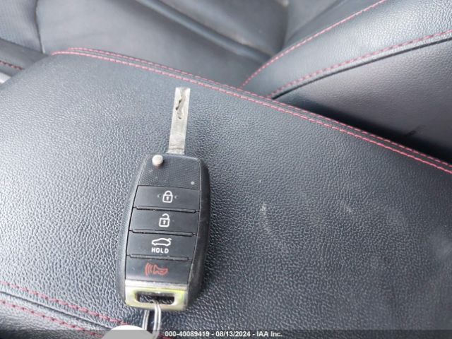 5XXGW4L22HG137923 KIA Optima Sx Turbo