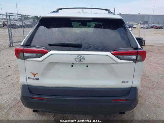 2T3C1RFV2MW117176 Toyota Rav4 Xle Premium