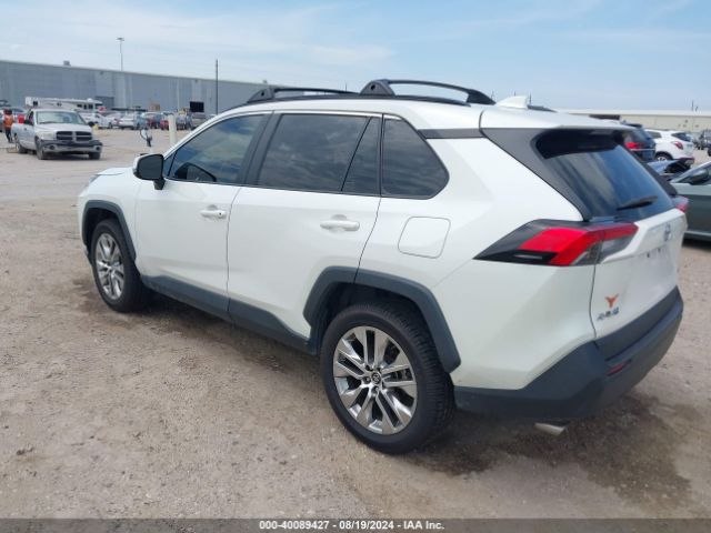 2T3C1RFV2MW117176 Toyota Rav4 Xle Premium
