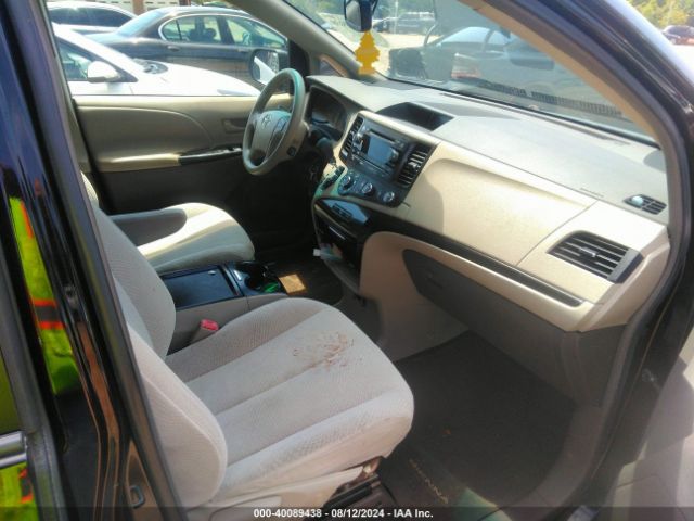 2011 TOYOTA SIENNA 5TDKK3DC4BS077320 Photo 4