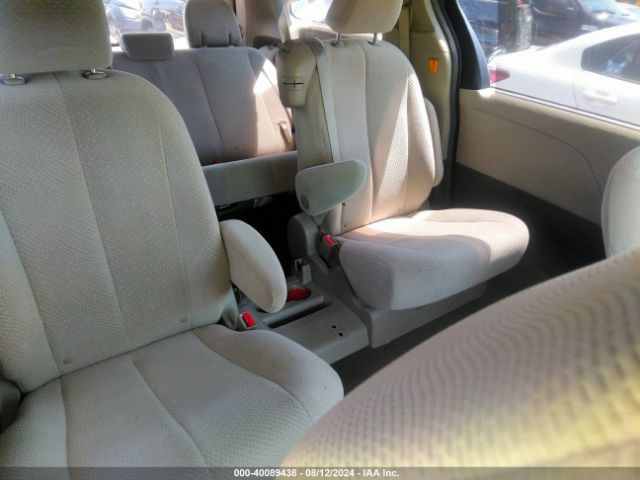 2011 TOYOTA SIENNA 5TDKK3DC4BS077320 Photo 7