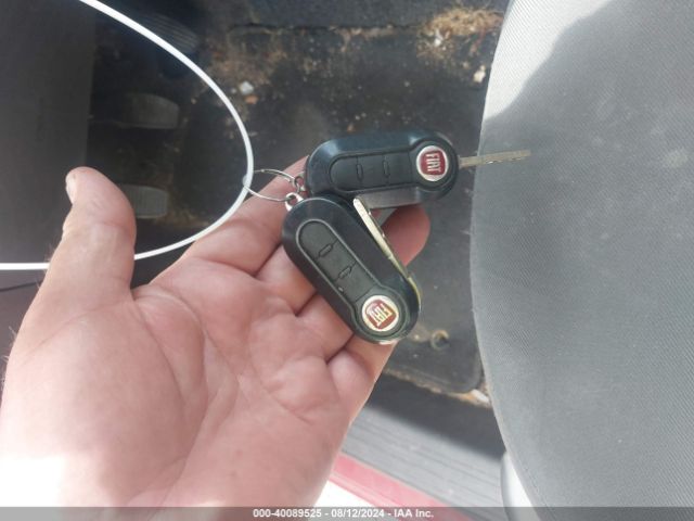 2012 FIAT 500 3C3CFFAR9CT303981 Photo 10