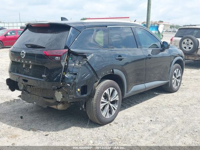 5N1AT3BA7MC727798 Nissan Rogue Sv Fwd