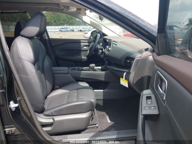 5N1AT3BA7MC727798 Nissan Rogue Sv Fwd