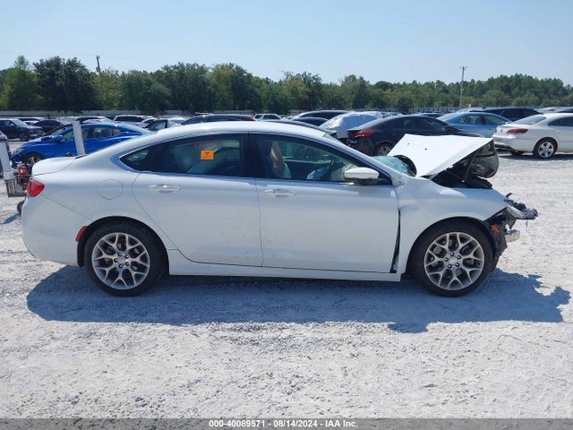1C3CCCEG1FN512555 Chrysler 200 C