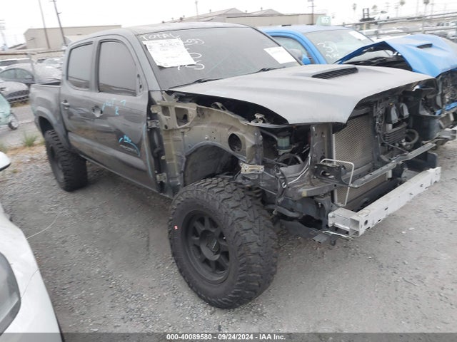Toyota Tacoma Trd Sport 2017 3TMAZ5CN6HM039165 zdjęcie główne
