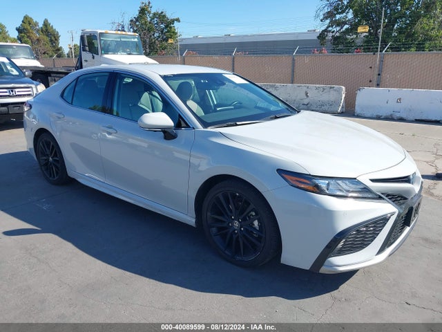 Toyota Camry Xse Hybrid 2023 4T1K31AK7PU056750 zdjęcie główne
