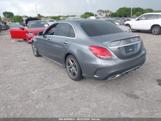 W1KWF8DB1MR652197 Mercedes-Benz C 300 Sedan